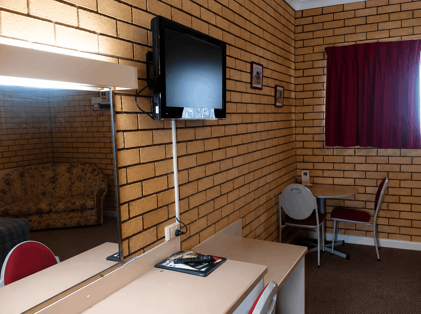 solo room